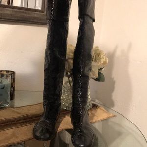 Goldenbeu black patent leather over the knee boots